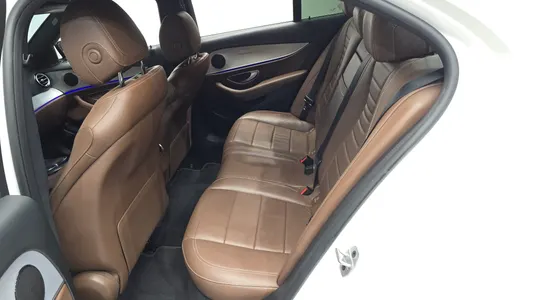 Mercedes-Benz E-Class W213 E250 2020 11
