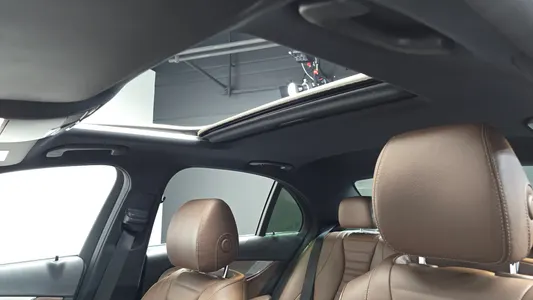 Mercedes-Benz E-Class W213 E250 2020 16