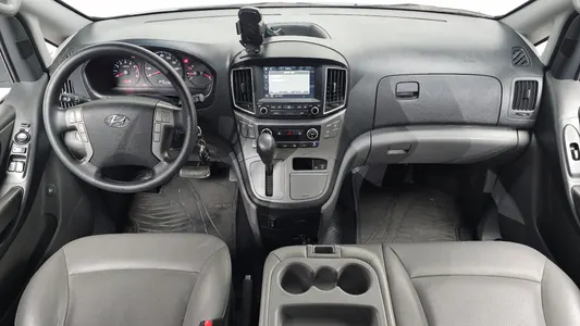 Hyundai Grand Starex 12 LPi 2017 7