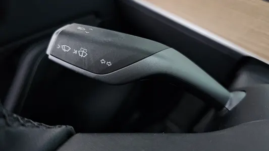 Tesla Y AWD 2021 30
