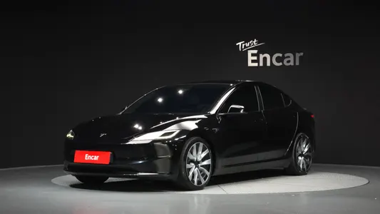 Tesla 3 AWD 2024