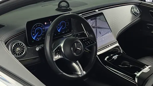 Mercedes-Benz EQE V295 EQE300 2023 13