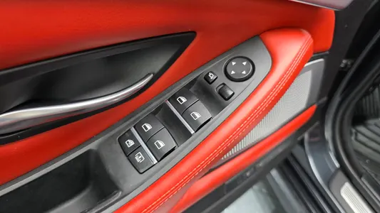 BMW M5 (F10) M5 2016 31