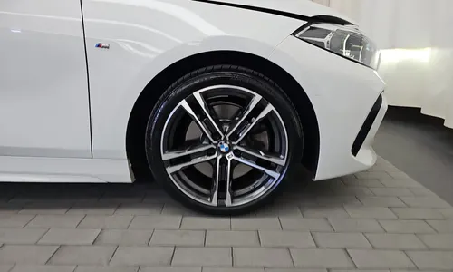 BMW 1 Series (F40) 120i M 2022 21