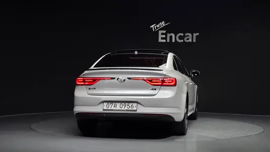 Renault Korea SM6 2.0 GDe LE 2016 4