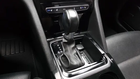 Renault Korea SM6 2.0 GDe LE 2016 9