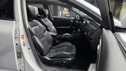 Renault Korea SM6 2.0 GDe LE 2016 11