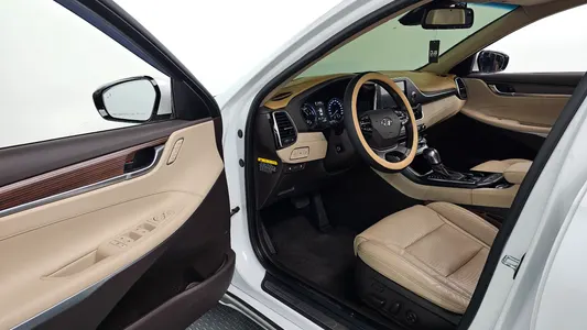 Hyundai IG 2019 10