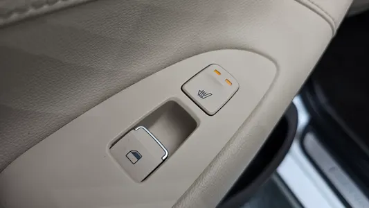 Hyundai IG 2019 18