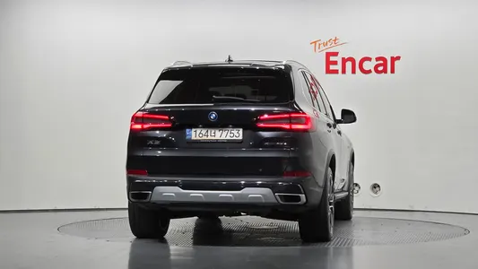 BMW X5 (G05) xDrive 45e xLine 2022 4