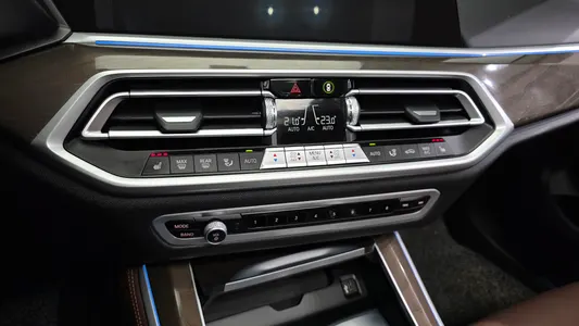 BMW X5 (G05) xDrive 45e xLine 2022 17