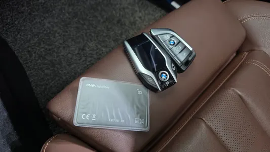 BMW X5 (G05) xDrive 45e xLine 2022 32