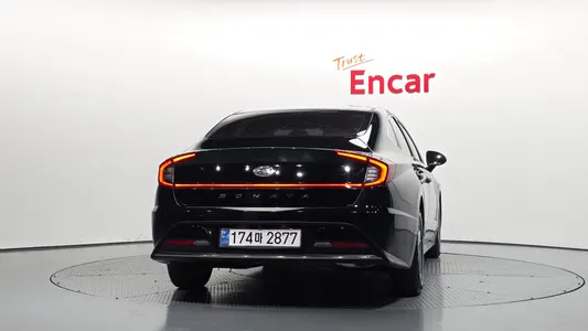 Hyundai (DN8) 2.0 LPG() 2021 4