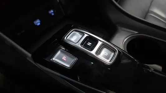 Hyundai (DN8) 2.0 LPG() 2021 9