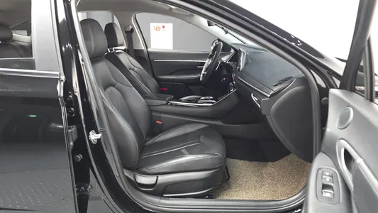 Hyundai (DN8) 2.0 LPG() 2021 11