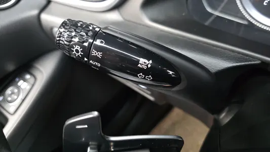 Hyundai (DN8) 2.0 LPG() 2021 28