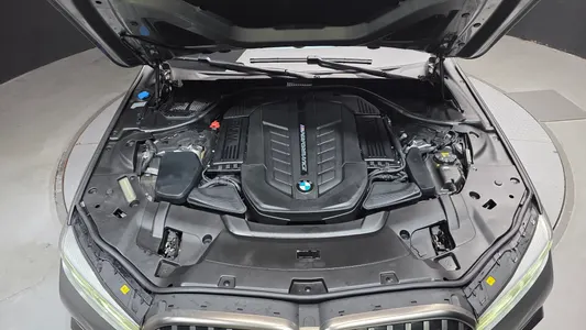 BMW 7 Series (G11) M760Li xDrive 2020 6