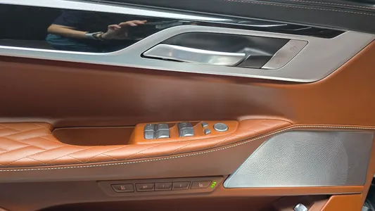 BMW 7 Series (G11) M760Li xDrive 2020 31