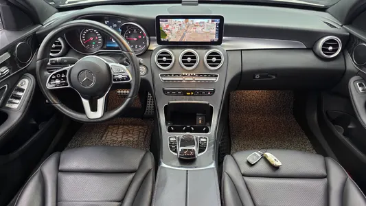 Mercedes-Benz C-Class W205 C220 d 4MATIC AMG Line 2019 6
