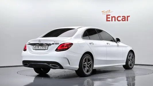 Mercedes-Benz C-Class W205 C220 d 4MATIC AMG Line 2019