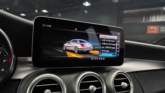 Mercedes-Benz C-Class W205 C220 d 4MATIC AMG Line 2019 14