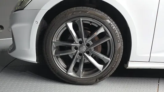 Audi A6 (C8) 40 TDI 2020 5