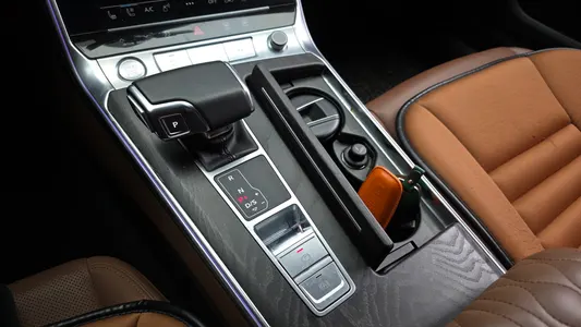 Audi A6 (C8) 40 TDI 2020 9
