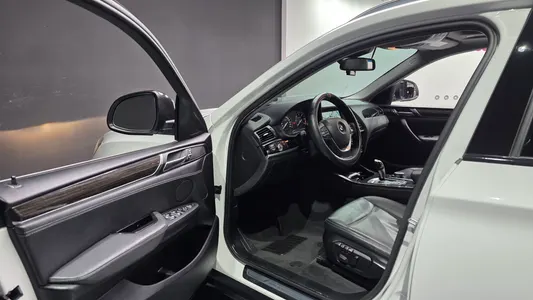 BMW X4 (F26) xDrive20d 2016 10