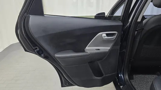Kia 니로 1.6 HEV 2020 25