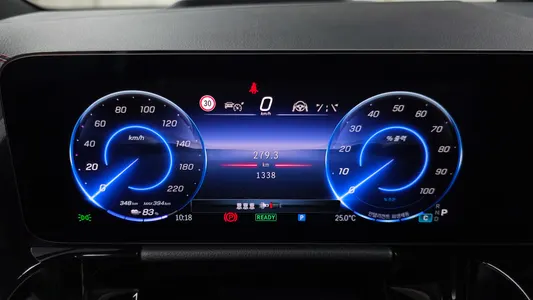 Mercedes-Benz EQA H243 EQA250 AMG 2025 7