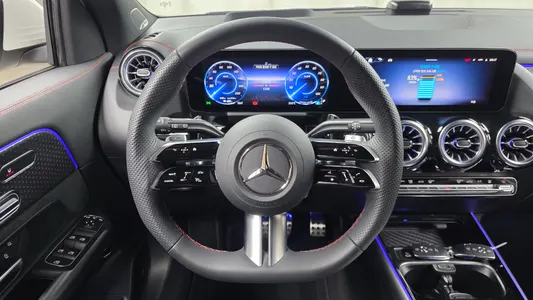 Mercedes-Benz EQA H243 EQA250 AMG 2025 12
