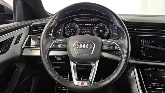 Audi Q8 (4M) 50 TDI 2020 13