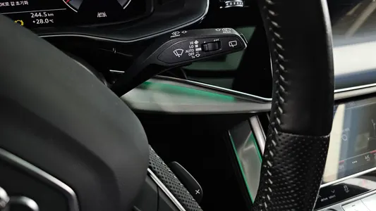 Audi Q8 (4M) 50 TDI 2020 28
