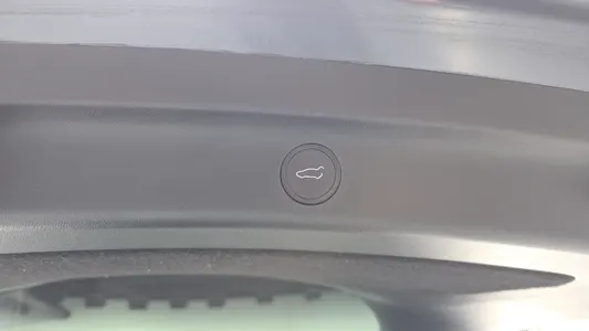 Tesla Y RWD 2021 27