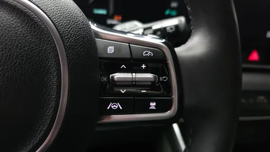 Kia 4 HEV 9 2024 17