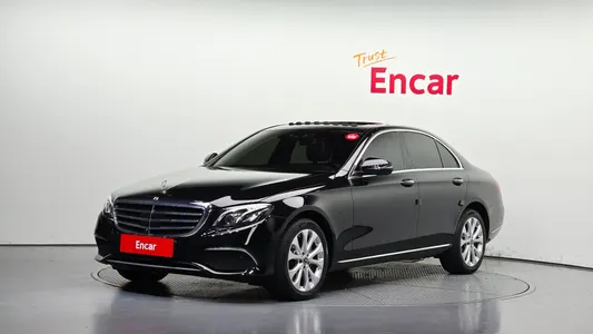 Mercedes-Benz E-Class W213 E300 4MATIC 2020