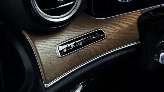 Mercedes-Benz E-Class W213 E300 4MATIC 2020 20