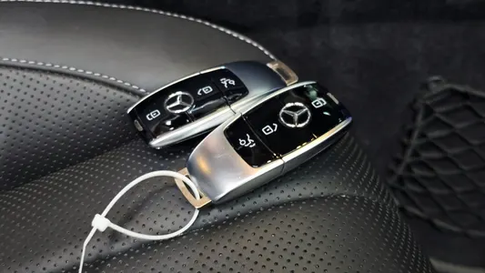 Mercedes-Benz E-Class W213 E300 4MATIC 2020 16