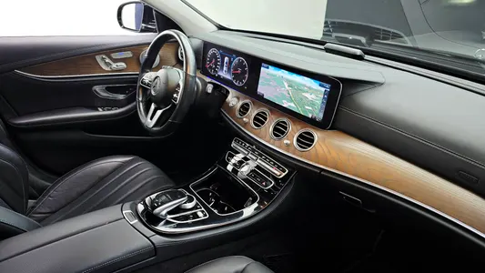 Mercedes-Benz E-Class W213 E300 4MATIC 2020 19
