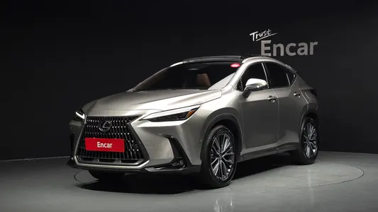 Lexus NX350h 2 2025