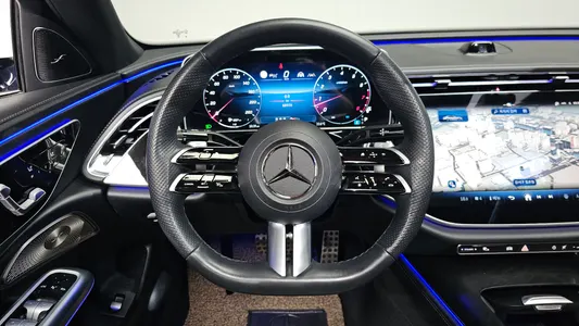 Mercedes-Benz E-Class W214 E300 4MATIC AMG Line 2024 12