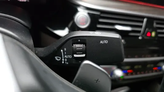 BMW 5 Series (G30) 520d 2019 31