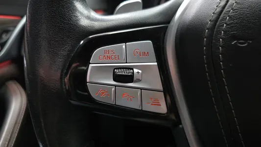 BMW 5 Series (G30) 520d 2019 30