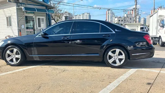 Mercedes-Benz S-Class W221 S350L 2010 4