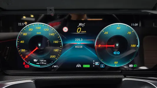 Mercedes-Benz EQB X243 EQB300 4MATIC 2023 8