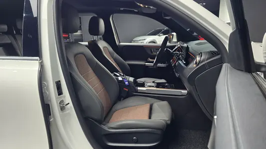 Mercedes-Benz EQB X243 EQB300 4MATIC 2023 10