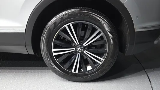 Volkswagen 2 2.0 TDI 2021 4