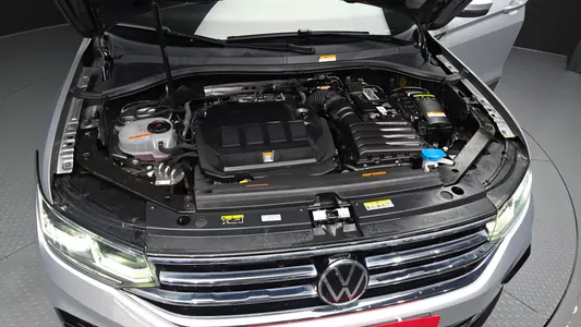 Volkswagen 2 2.0 TDI 2021 5