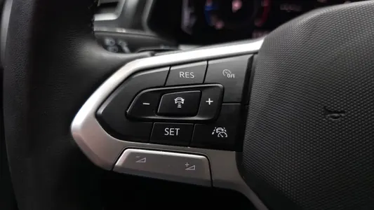 Volkswagen 2 2.0 TDI 2021 17