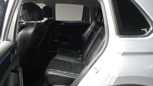 Volkswagen 2 2.0 TDI 2021 26